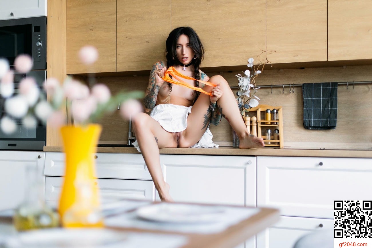 【Suicide Girls】Mar 07, 2026 - Elune - What Does Your Cat Do When You'r...