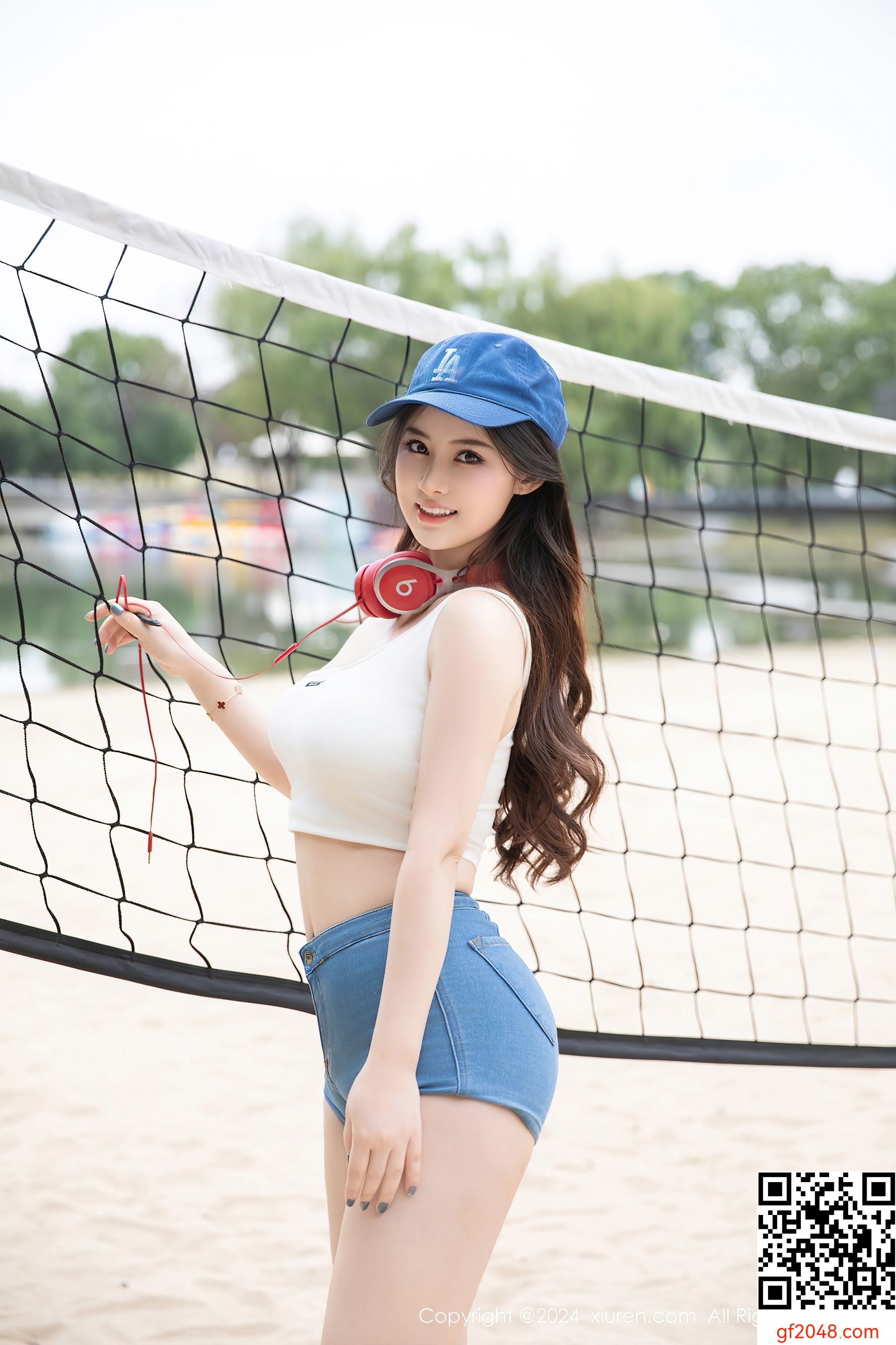[XiuRen秀人网] No.9354 诗诗kiki 美臀性感