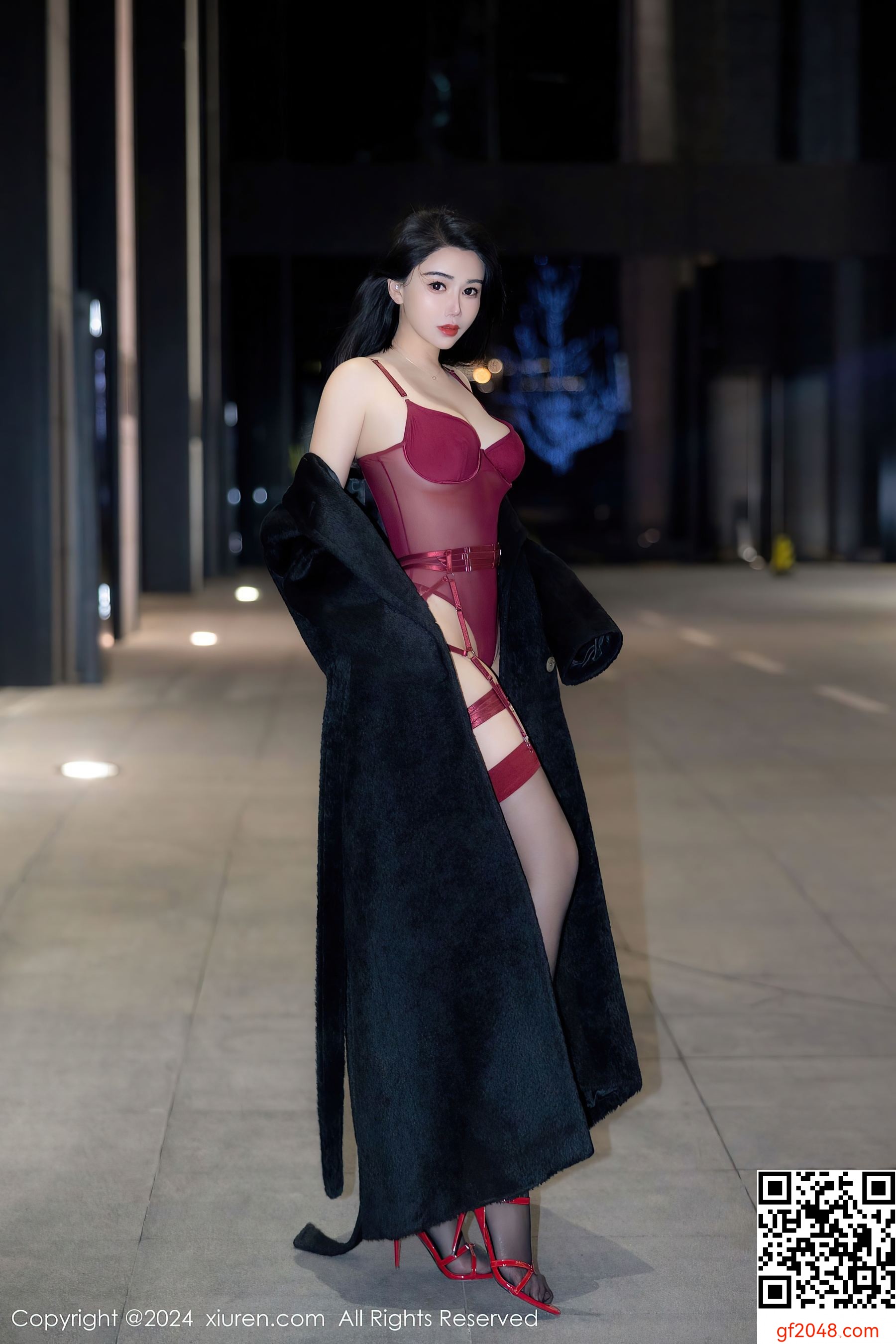 [XiuRen秀人网] No.8221 李若汐 黑丝美腿