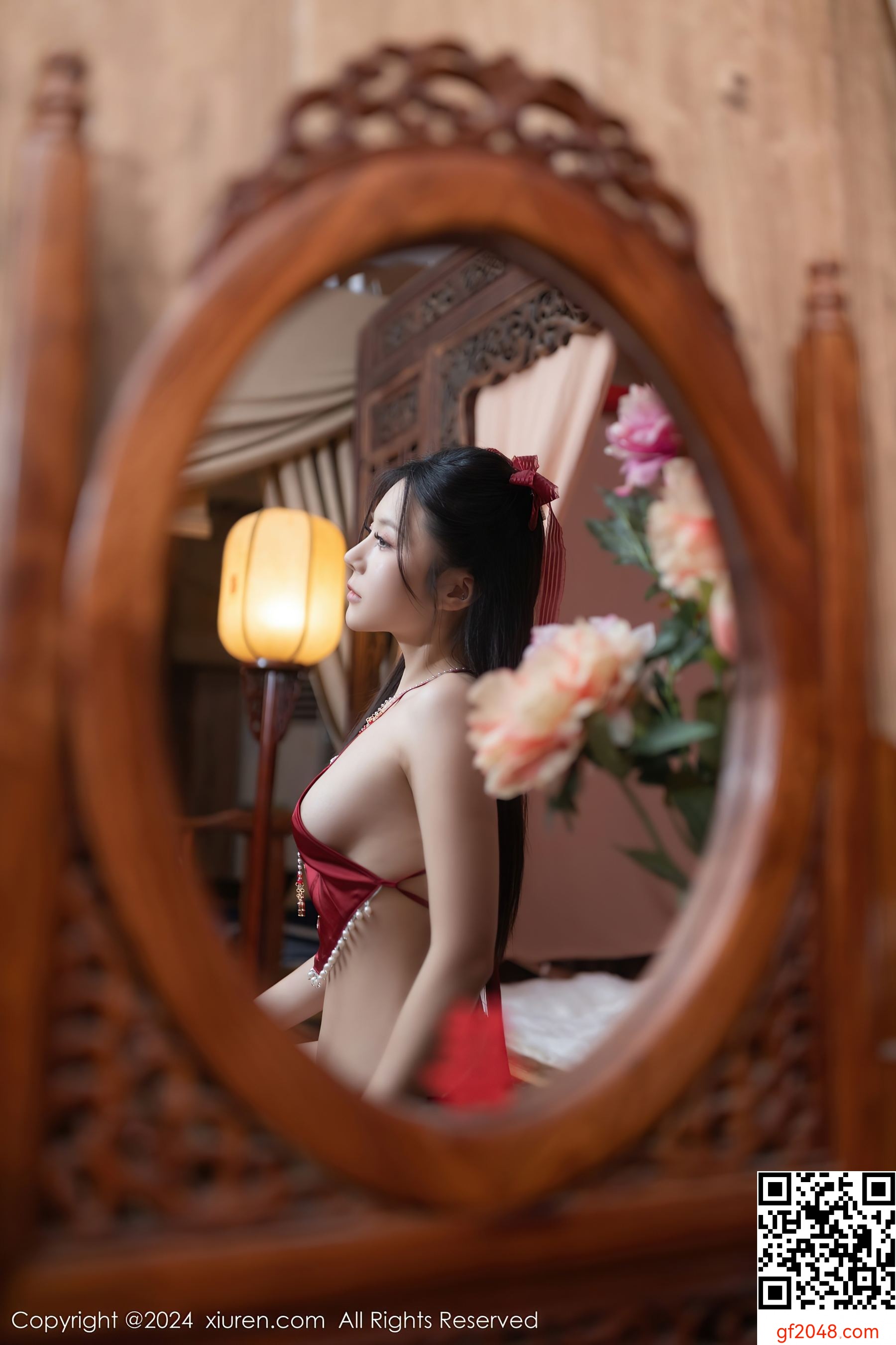 [XiuRen秀人网] No.8095 鱼子酱Fish 美腿妩媚